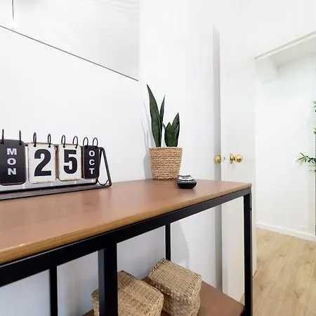 דירה Modern Flat In Soria's Heart! סוריה