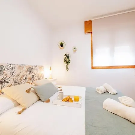 Modern Flat In Soria's Heart! * סוריה