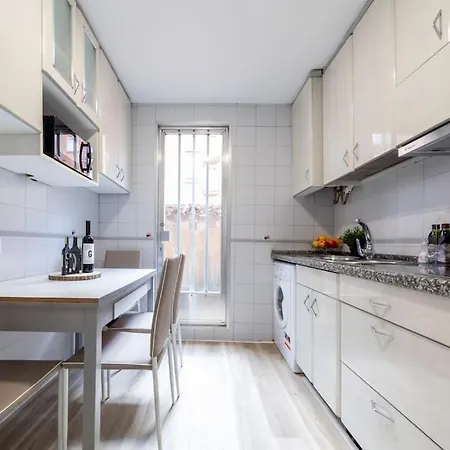 Modern Flat In Soria's Heart!