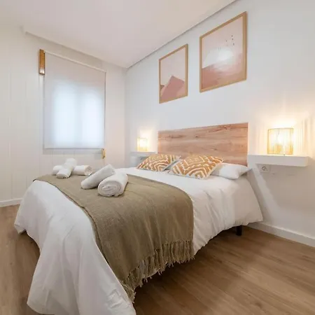 Modern Flat In Soria's Heart! * סוריה
