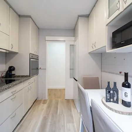 דירה Modern Flat In Soria's Heart! סוריה